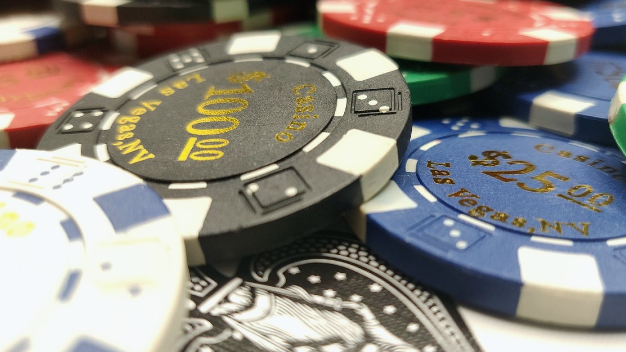 WSOP主赛决赛桌怎么看？2024年免费观看渠道与专业观赛指南
