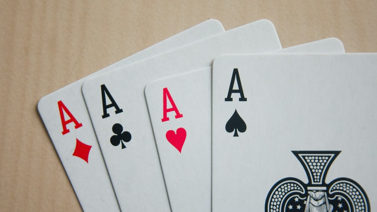 WSOP 2024 场地物品规定解析:Yeti 保温杯能否带入巴黎/马蹄铁娱乐场?