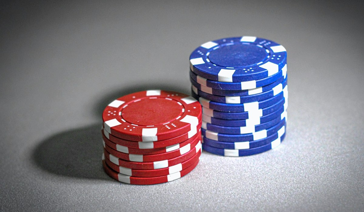 https://www.reddit.com/r/poker/comments/1uwdjz3/any_way_to_watch_the_main_event_now_that_its_down/ - WSOP主赛决赛桌怎么看？2024年免费观看渠道